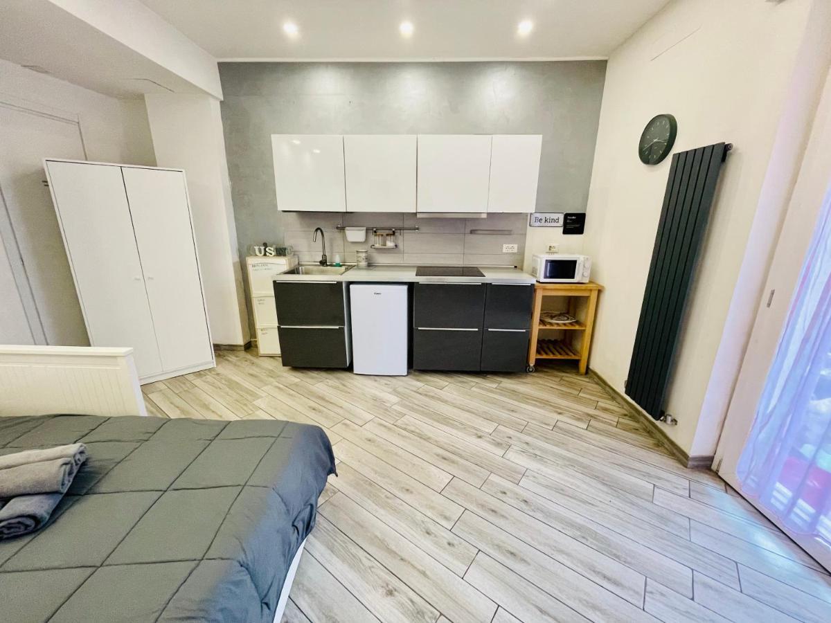 Portuense Rome - Holiday Studio Bagian luar foto